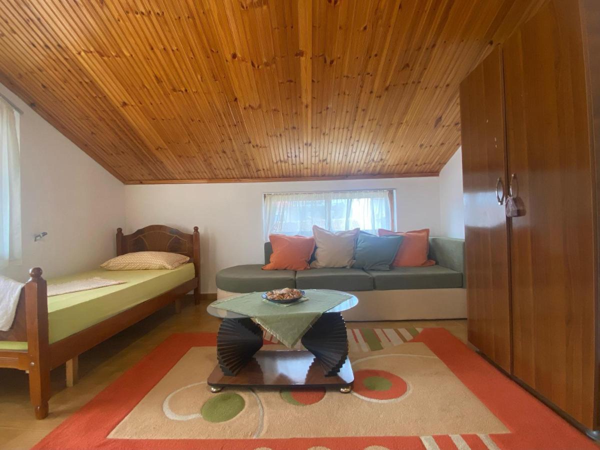 Happy Corner Guest House Shkodër Eksteriør bilde