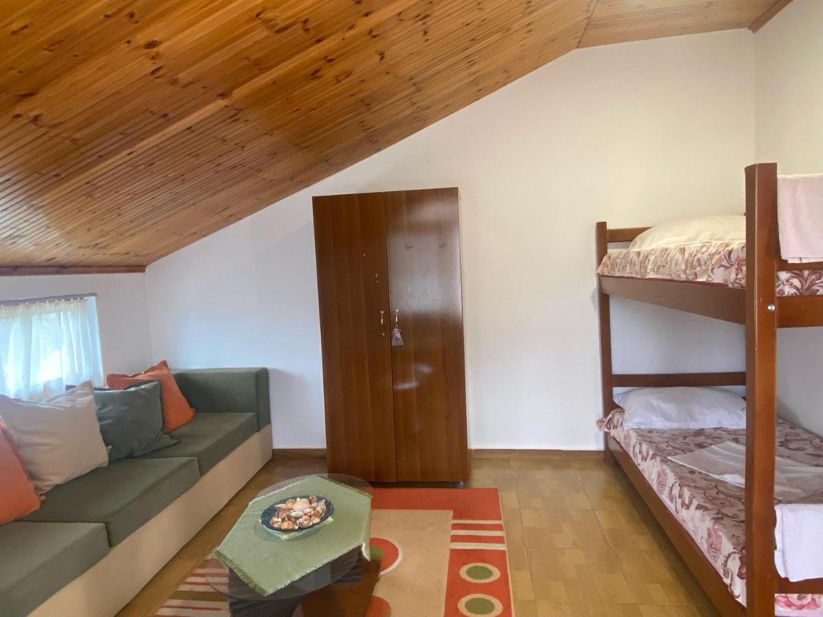 Happy Corner Guest House Shkodër Eksteriør bilde
