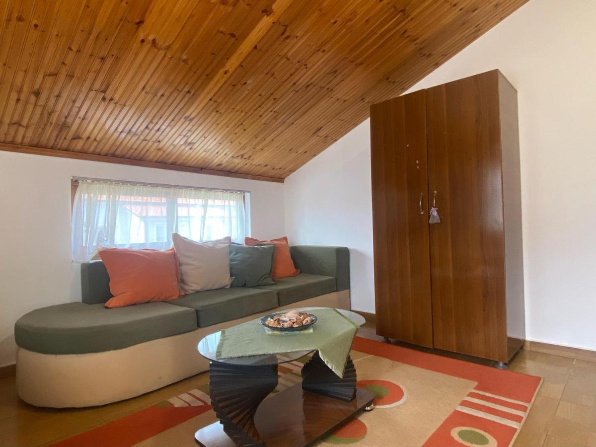 Happy Corner Guest House Shkodër Eksteriør bilde