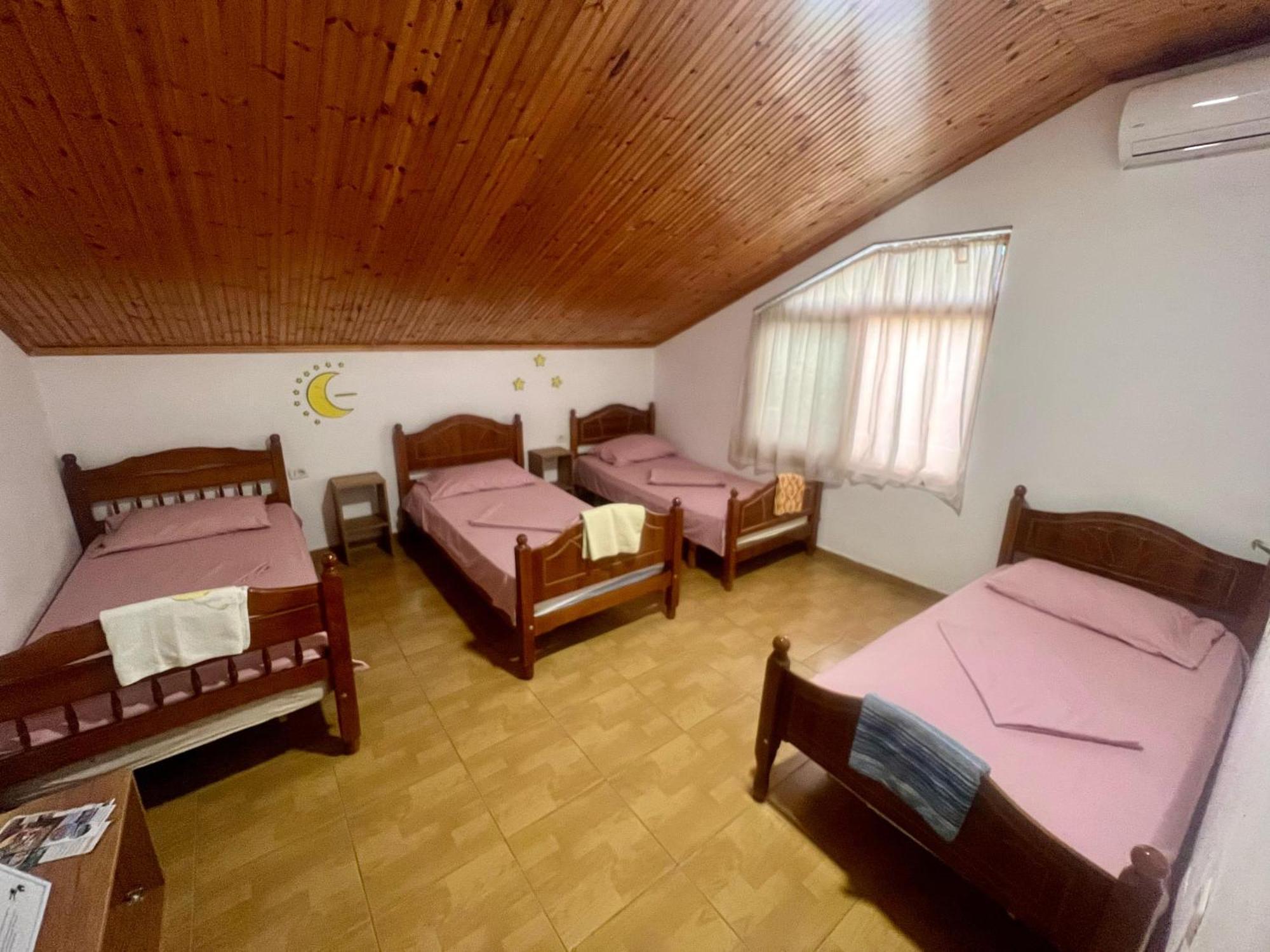Happy Corner Guest House Shkodër Eksteriør bilde
