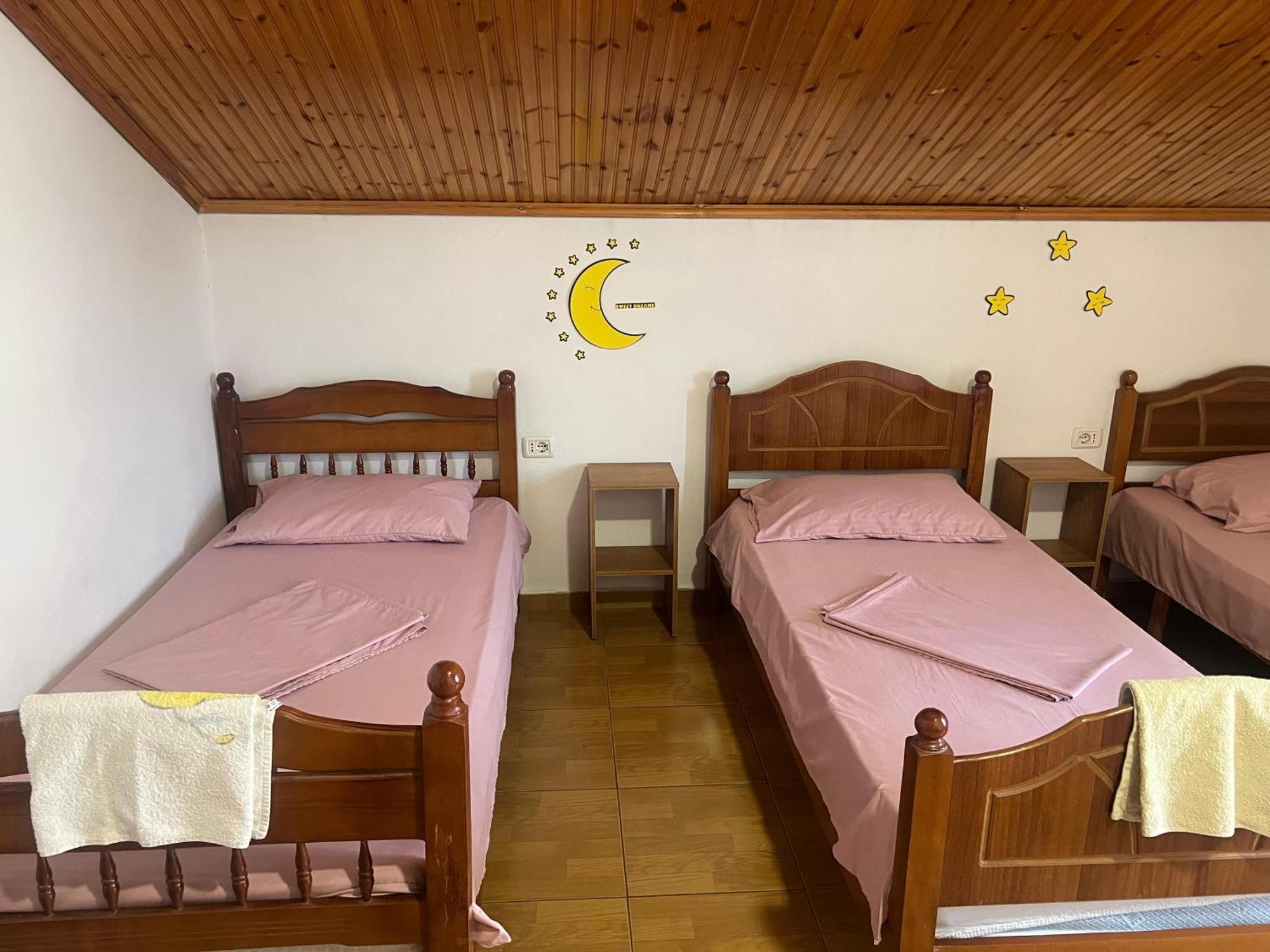 Happy Corner Guest House Shkodër Eksteriør bilde